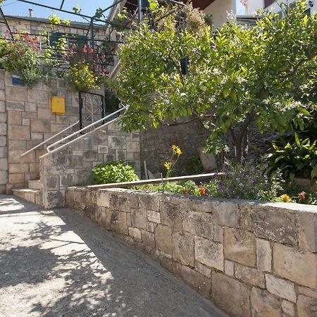 Apartments Gorana Splitska Dış mekan fotoğraf