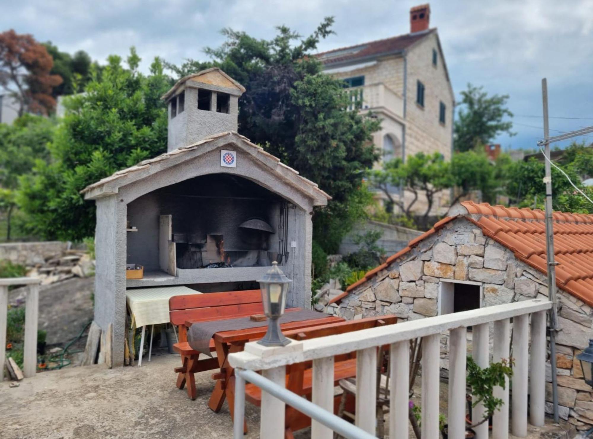 Apartments Gorana Splitska Dış mekan fotoğraf