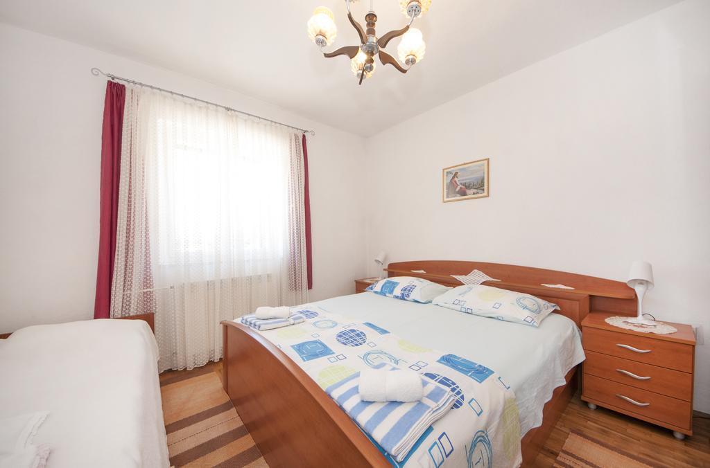 Apartments Gorana Splitska Dış mekan fotoğraf