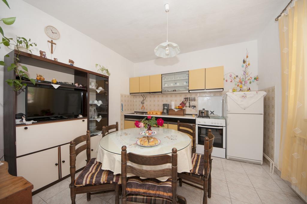 Apartments Gorana Splitska Dış mekan fotoğraf