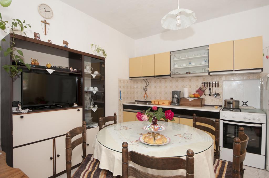 Apartments Gorana Splitska Dış mekan fotoğraf