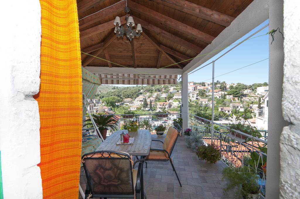 Apartments Gorana Splitska Dış mekan fotoğraf
